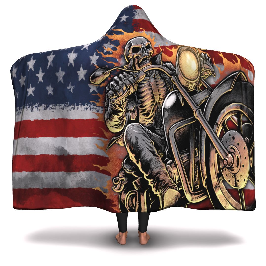 MODERN HOODED BLANKET