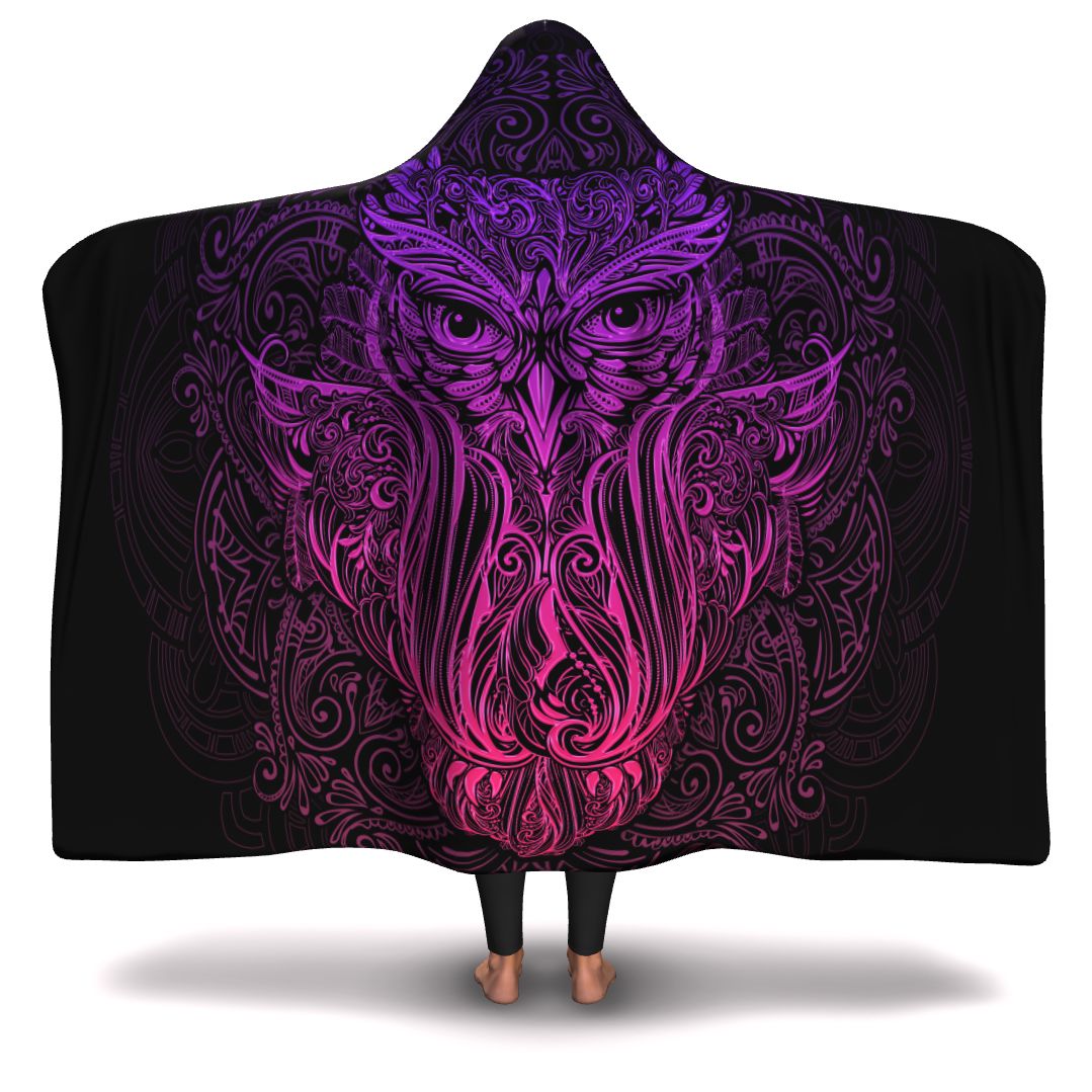 MODERN HOODED BLANKET