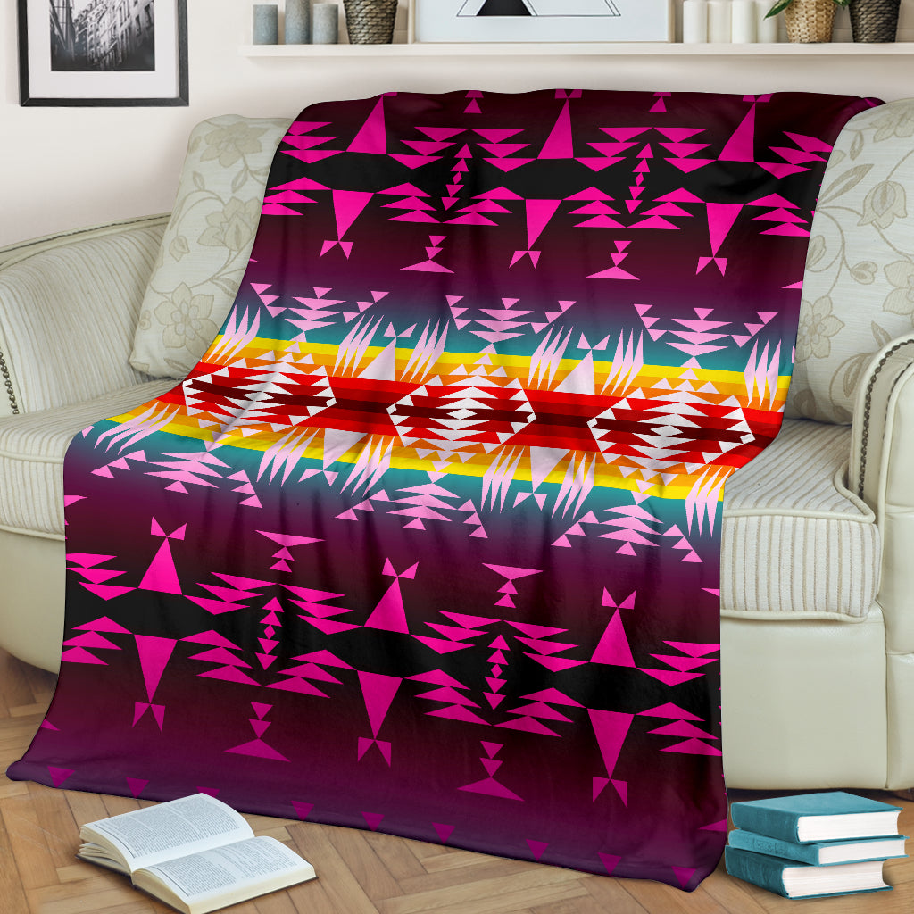 Between the Appalachian Mountains Blanket - Modern Style
