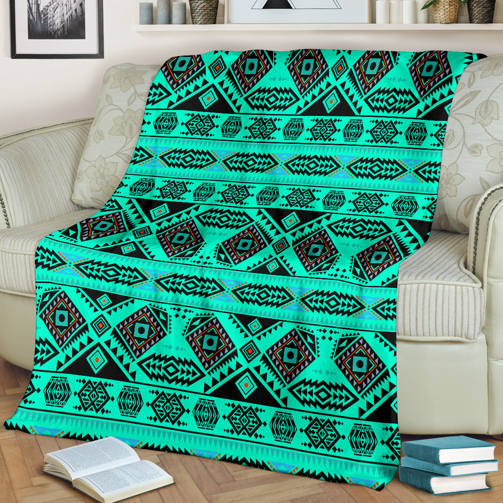 California Coast Big Seas Blanket - Modern Style