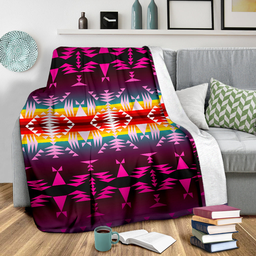 Between the Appalachian Mountains Blanket - Modern Style