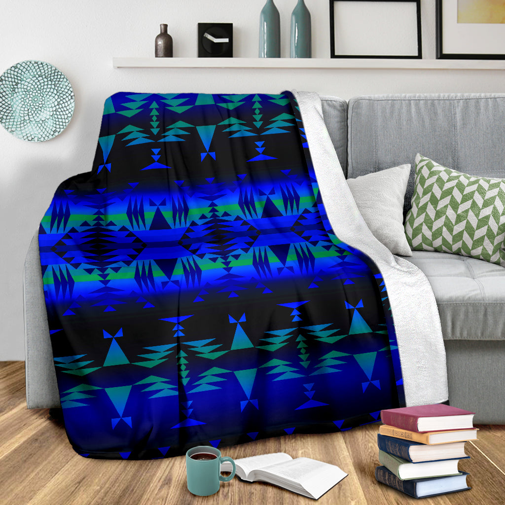 Between the Blue Ridge Mountains Blanket - Modern Style