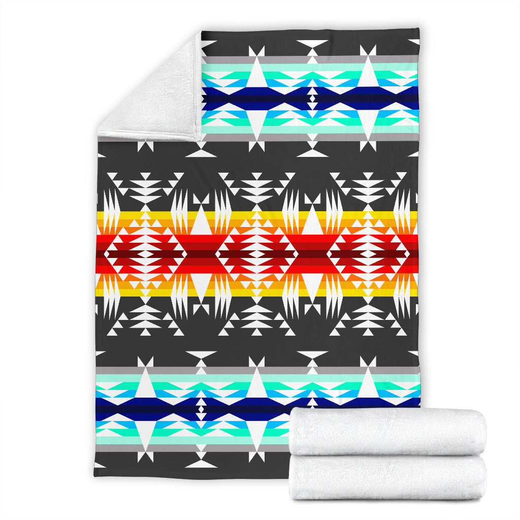Between the Mountains Gray Blanket - Modern Style