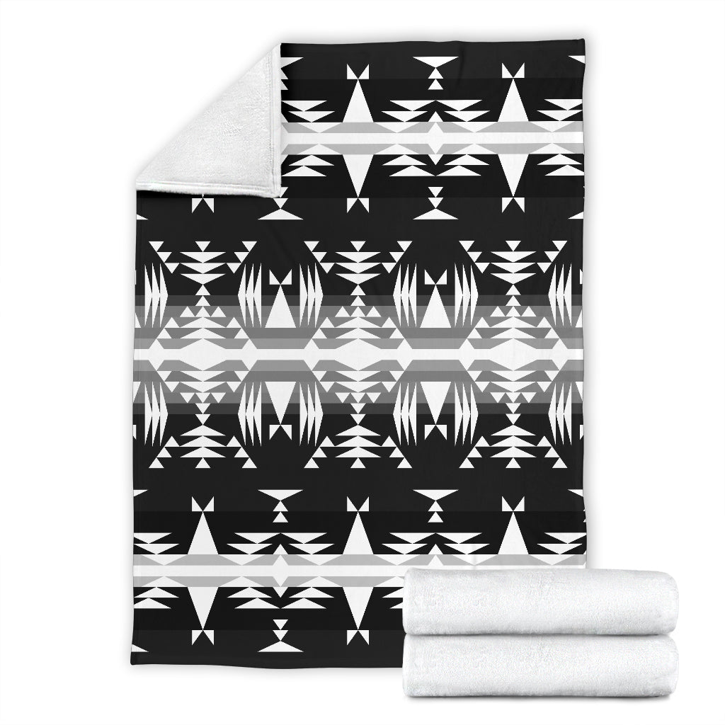 Between the Mountains Black and White Blanket - Modern Style