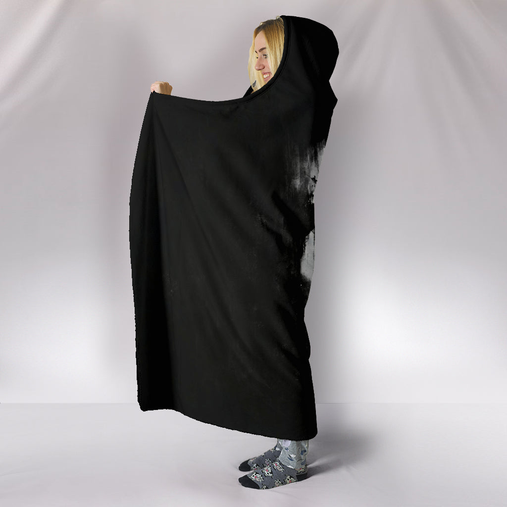 Skull Plush Lined Hooded Blanket
